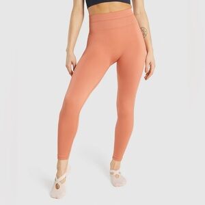 BNWT Gymshark Coral/Orange Studio Leggings